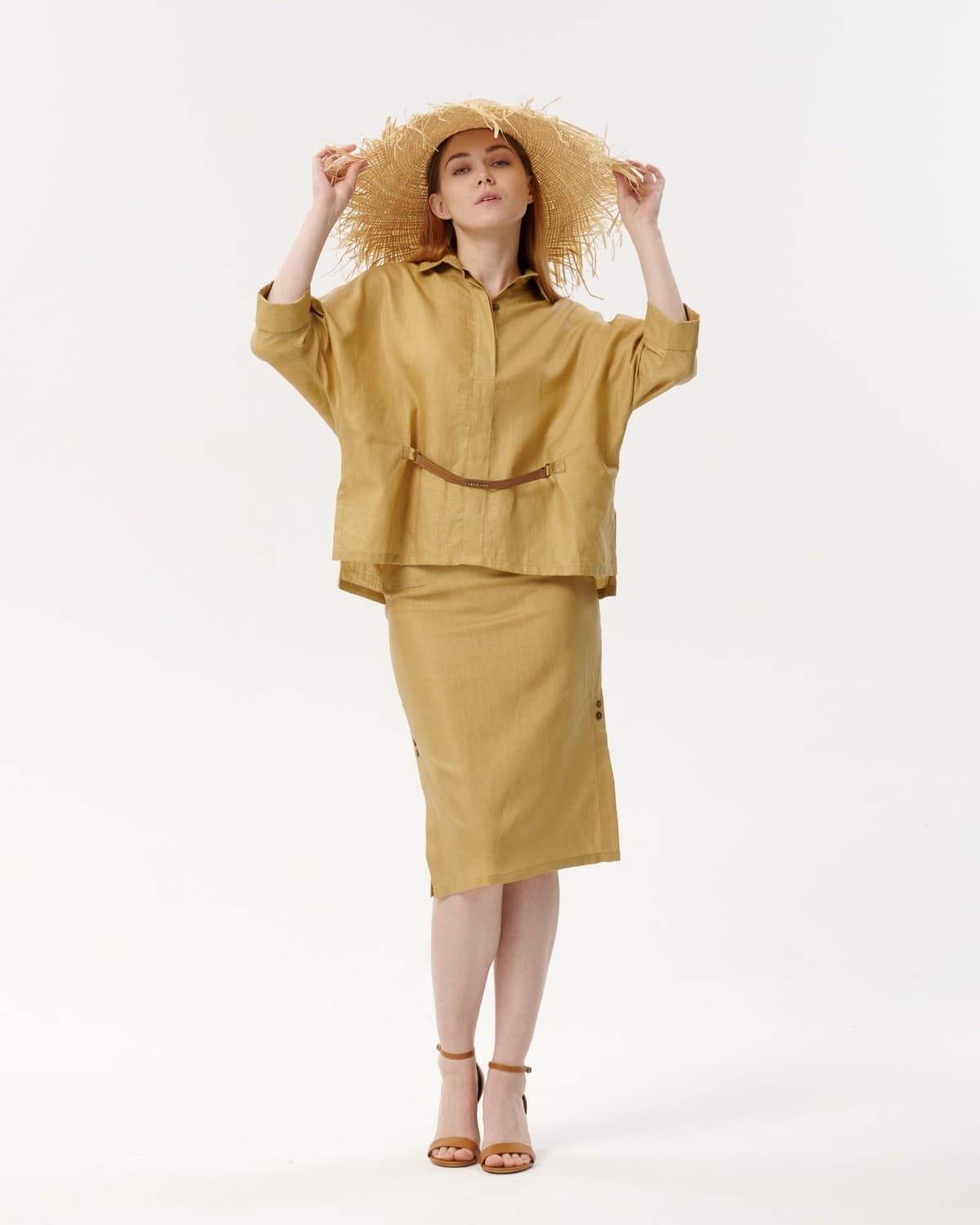 костюм из натурального льна