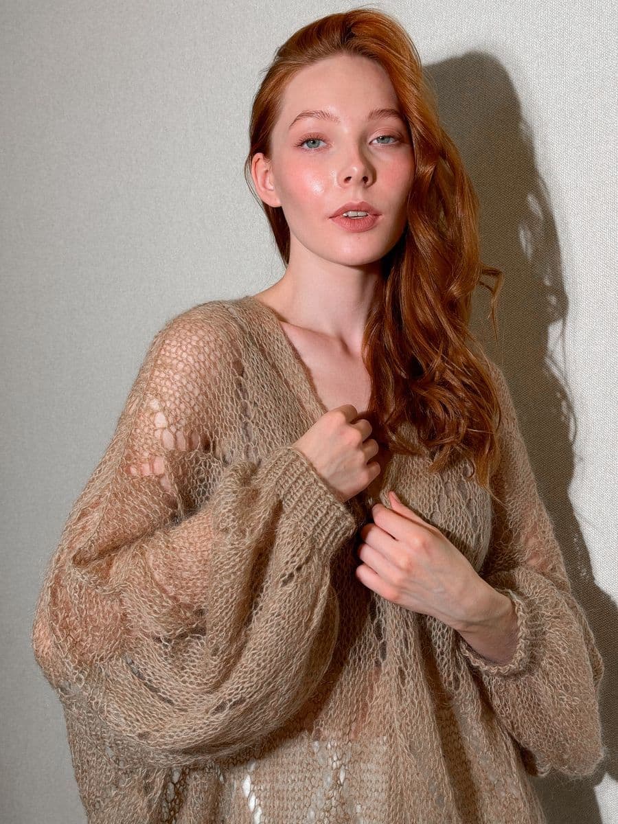 кардиган-паутинка ажурной вязки