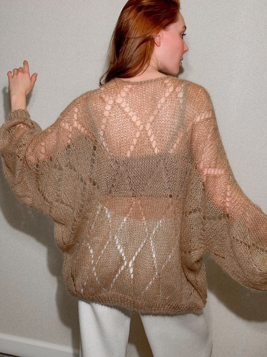 кардиган-паутинка ажурной вязки