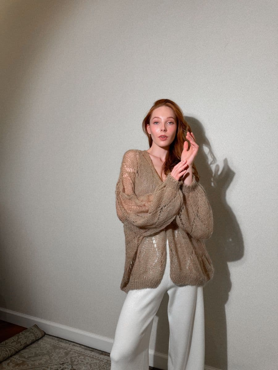 кардиган-паутинка ажурной вязки