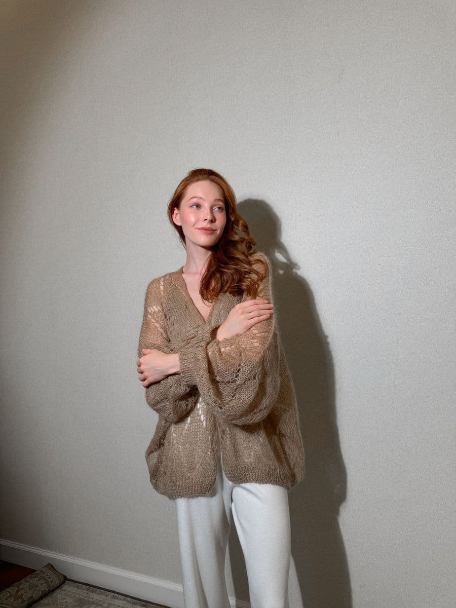 кардиган-паутинка ажурной вязки