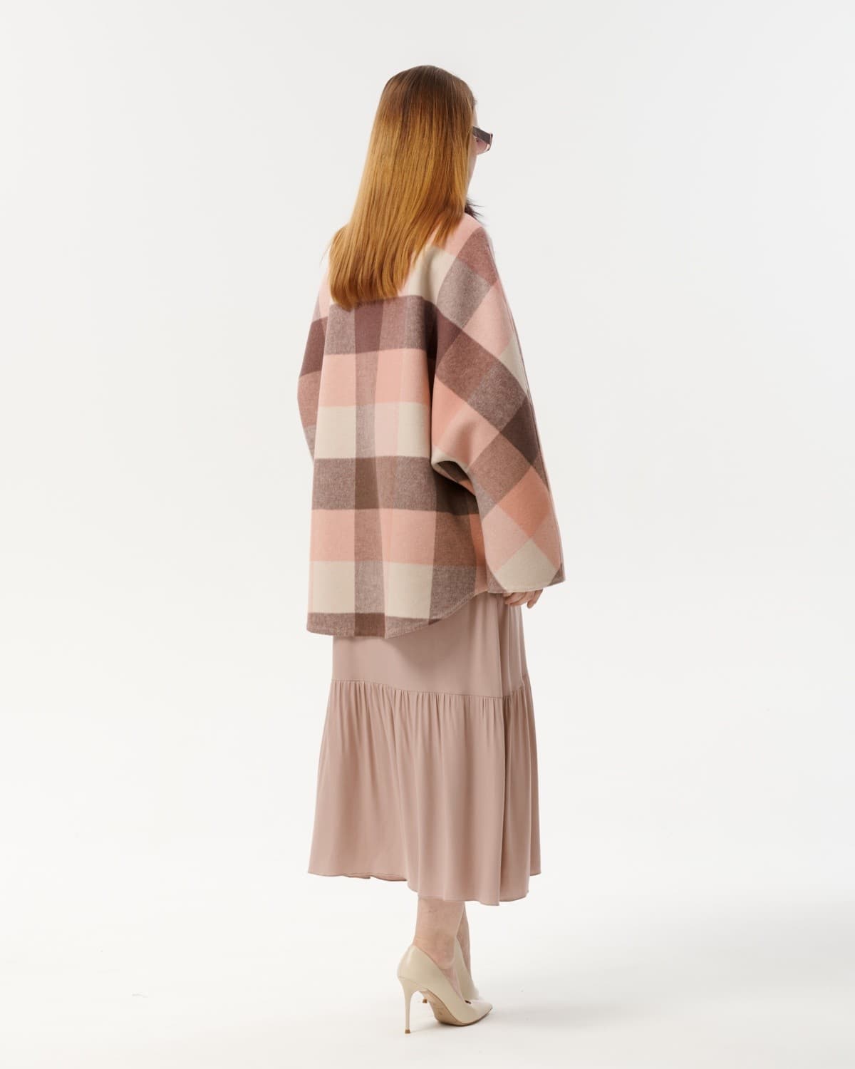 пальто ручной работы с меховым воротничком