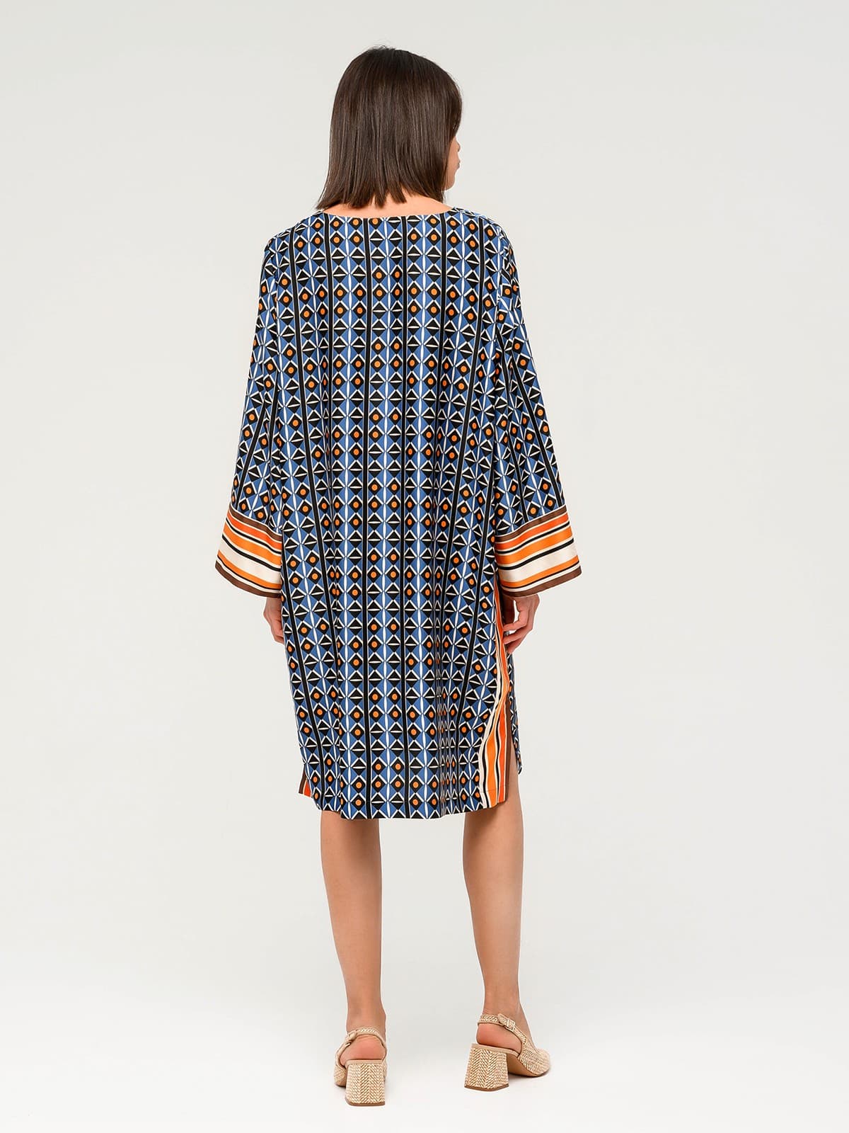 платье-туника с геометрическим принтом