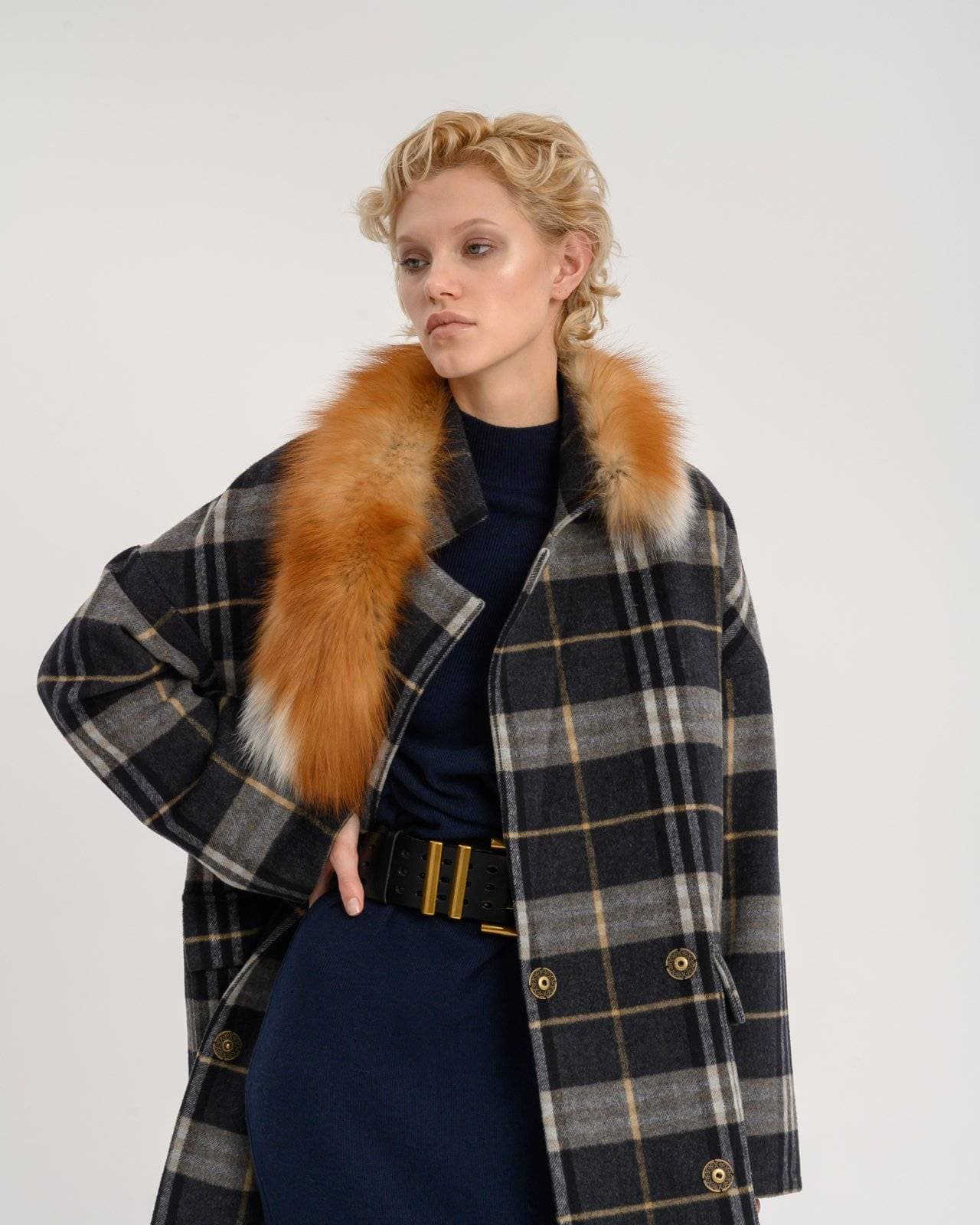 утепленное пальто из натуральной шерсти