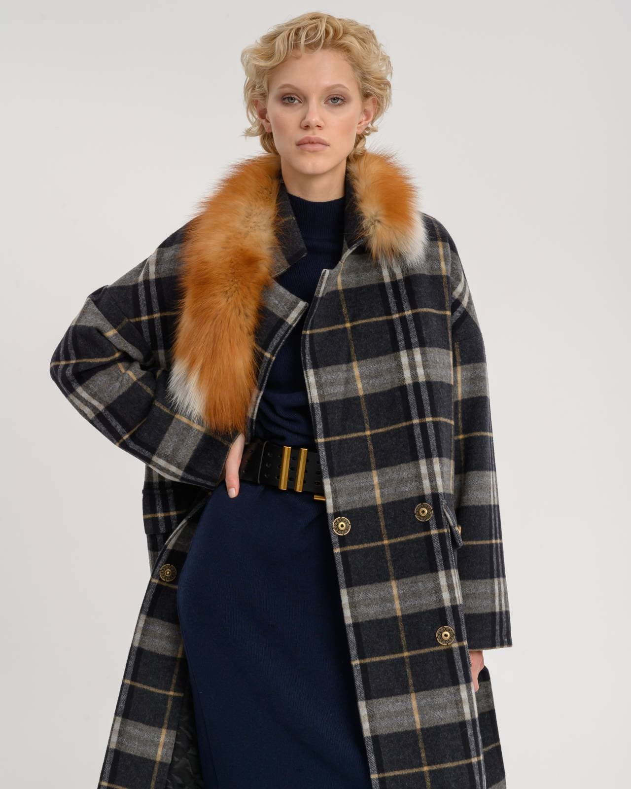 утепленное пальто из натуральной шерсти