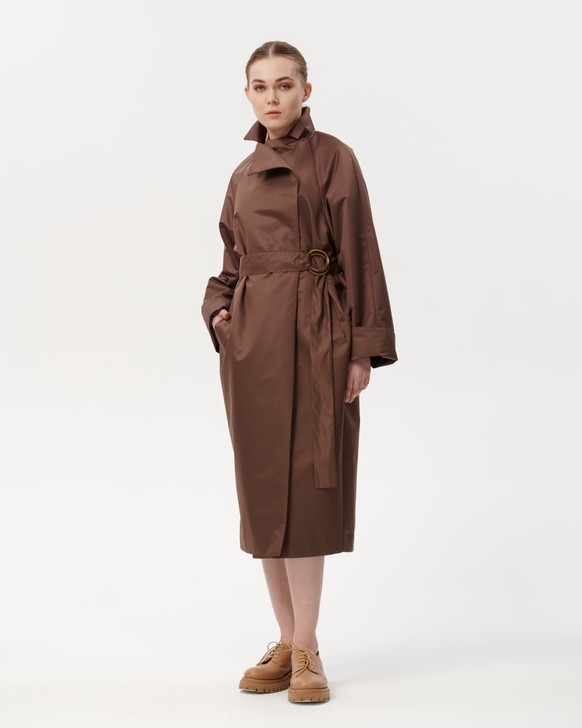 двубортный непромокаемый плащ оверсайз