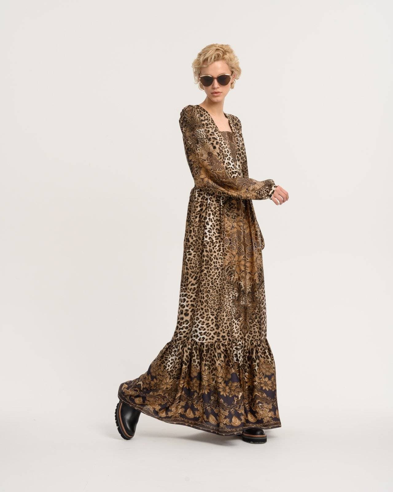 платье макси с анималистичным принтом