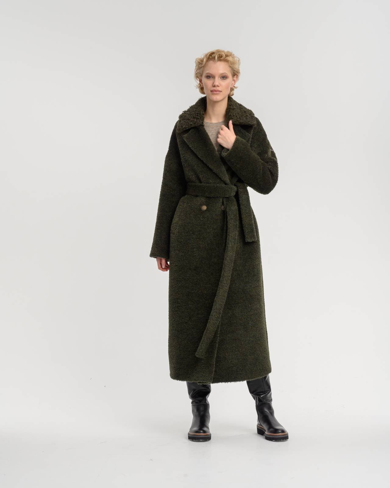 двубортное пальто из натуральной шерсти