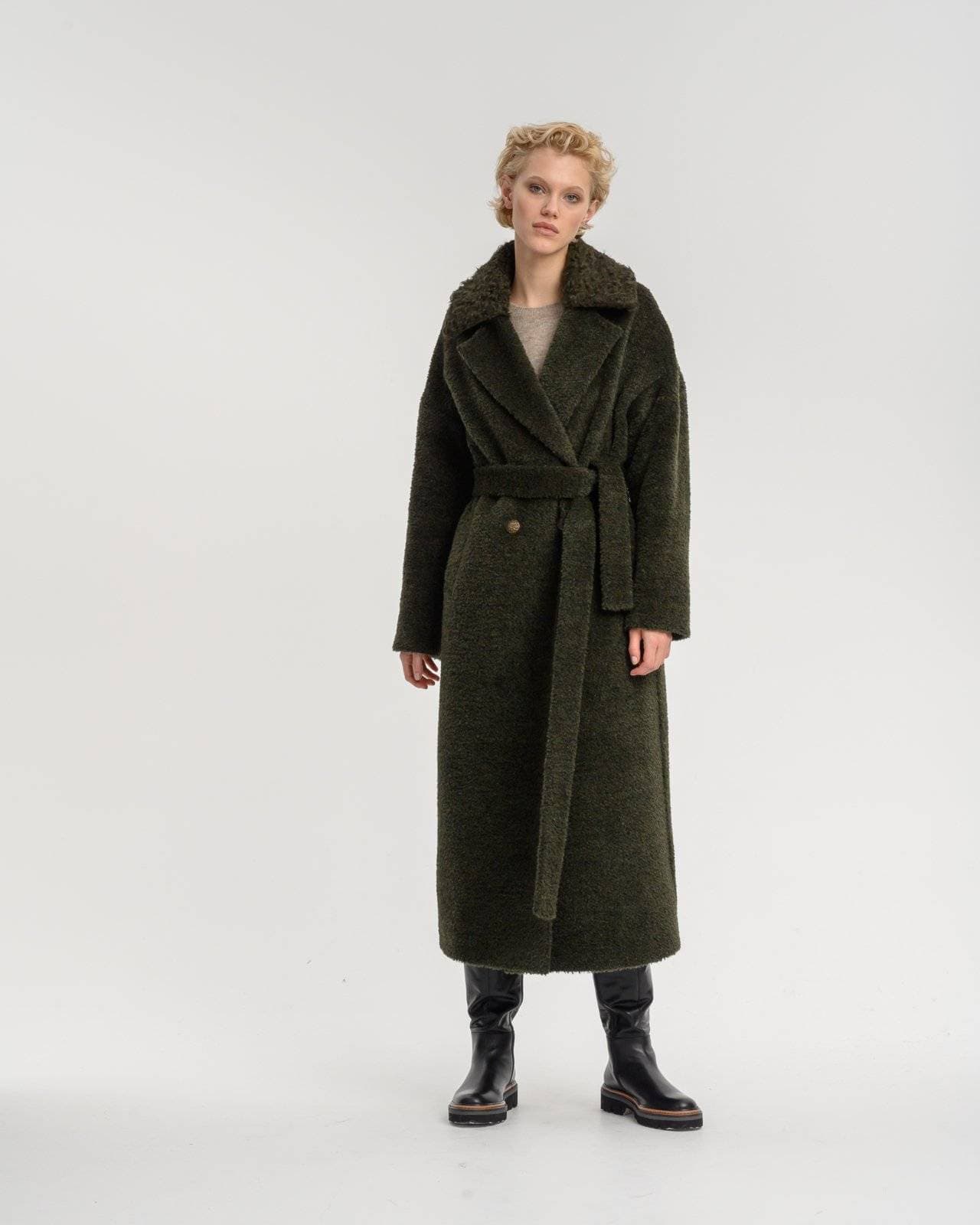 двубортное пальто из натуральной шерсти