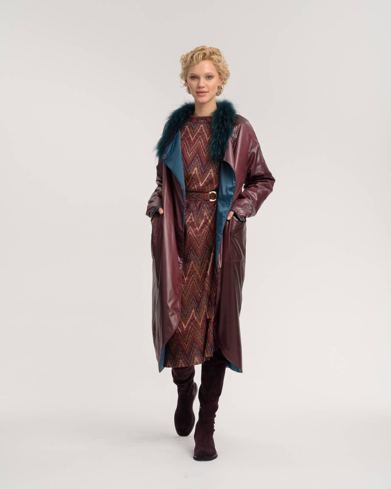 двустороннее пальто с меховым воротником