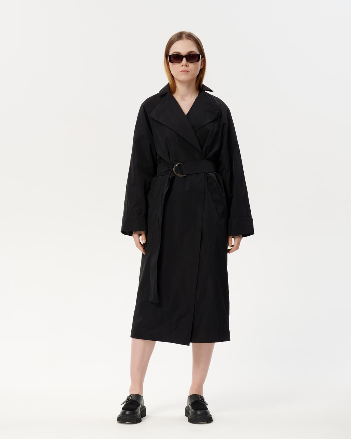 двубортный непромокаемый плащ оверсайз