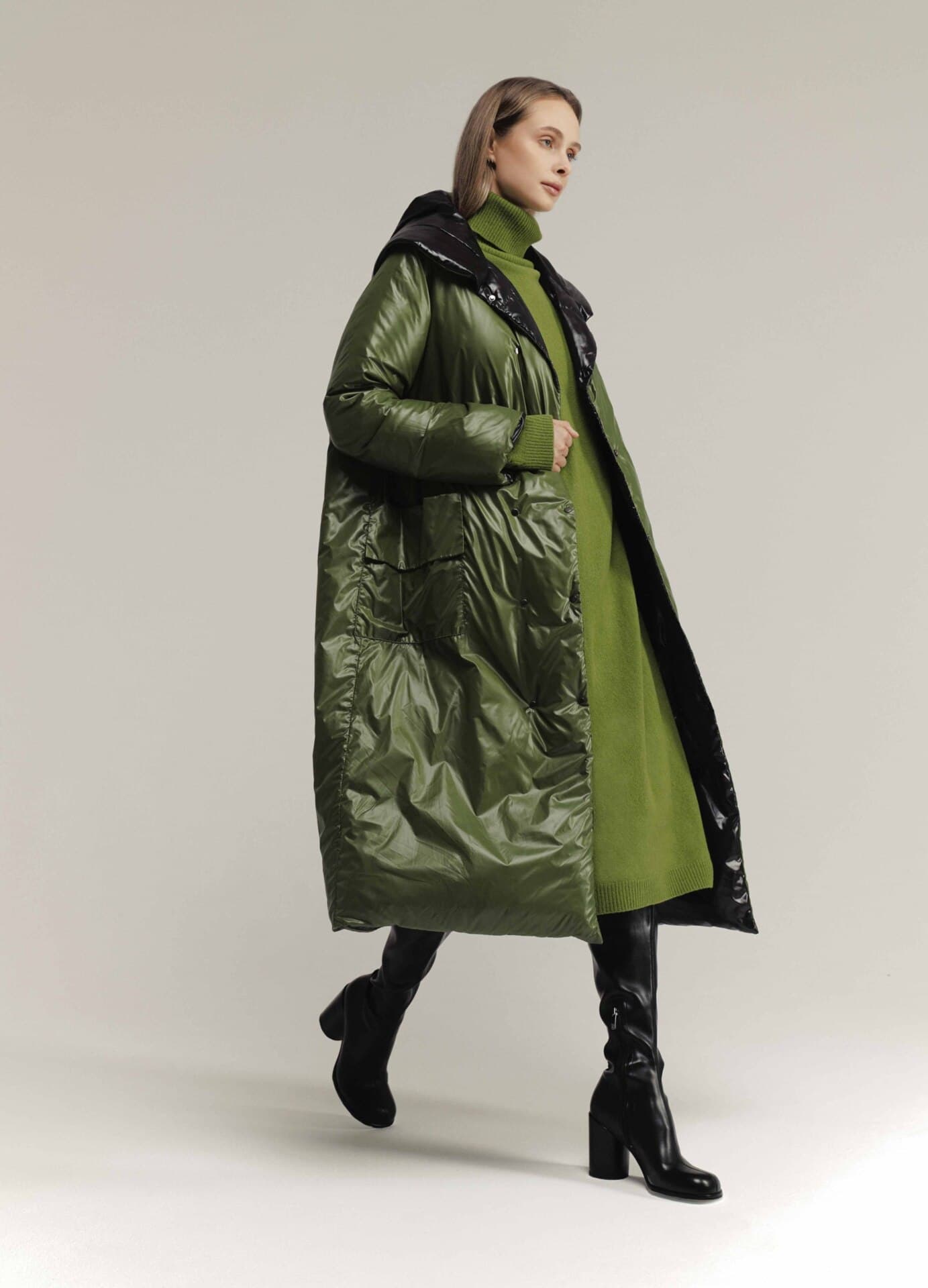 двусторонний пуховик с шарфом