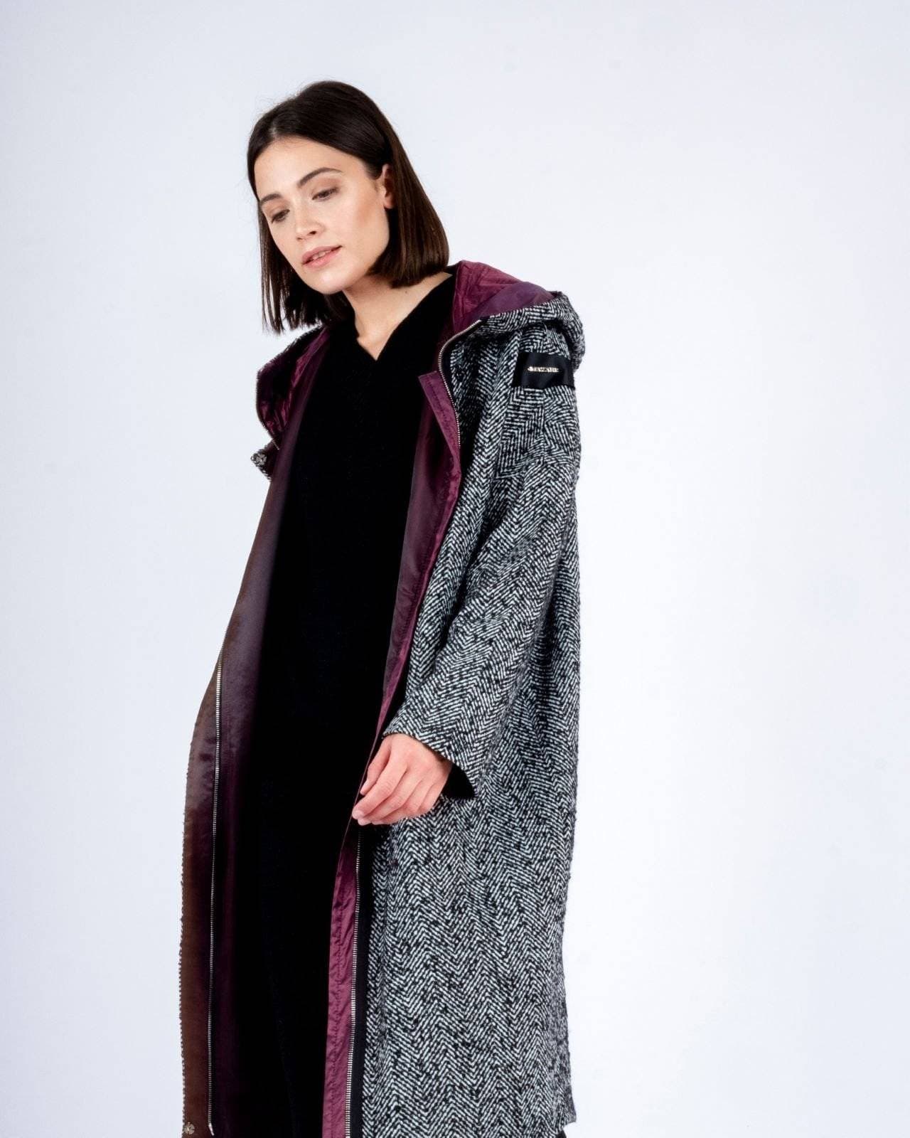 пальто оверсайз с капюшоном