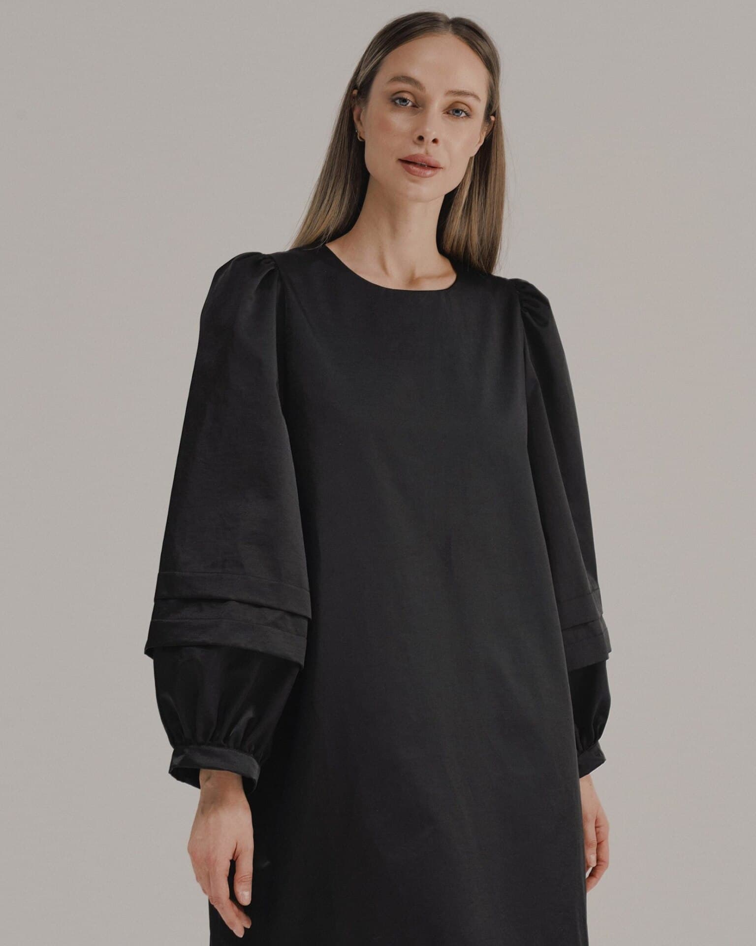 минималистичное платье миди