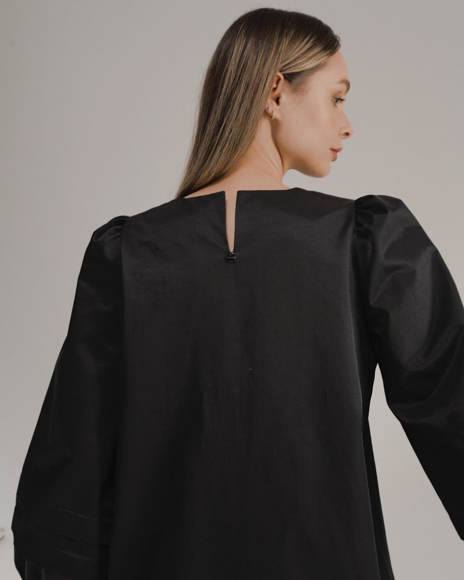 минималистичное платье миди