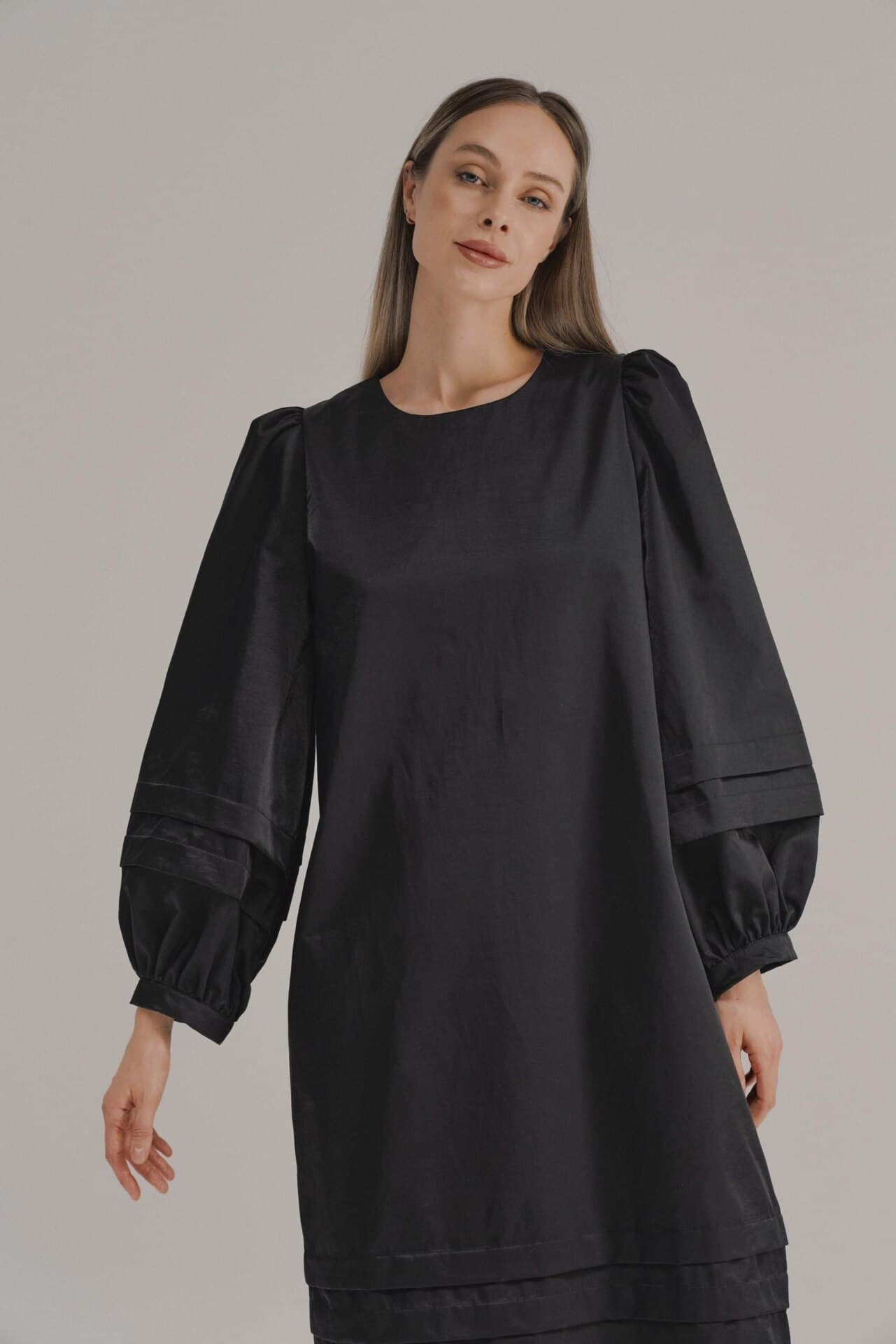 минималистичное платье миди