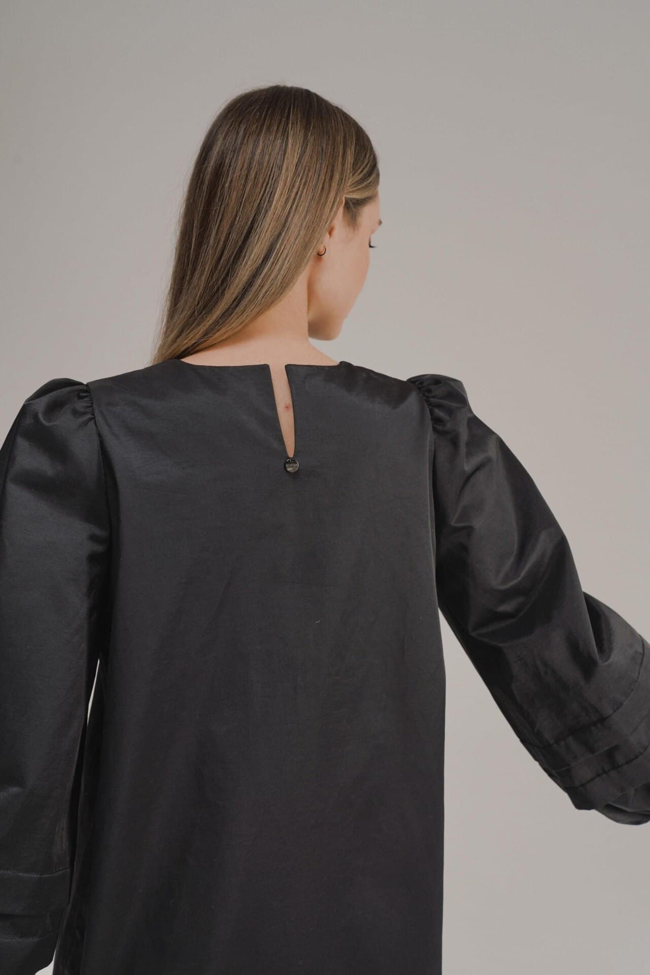 минималистичное платье миди