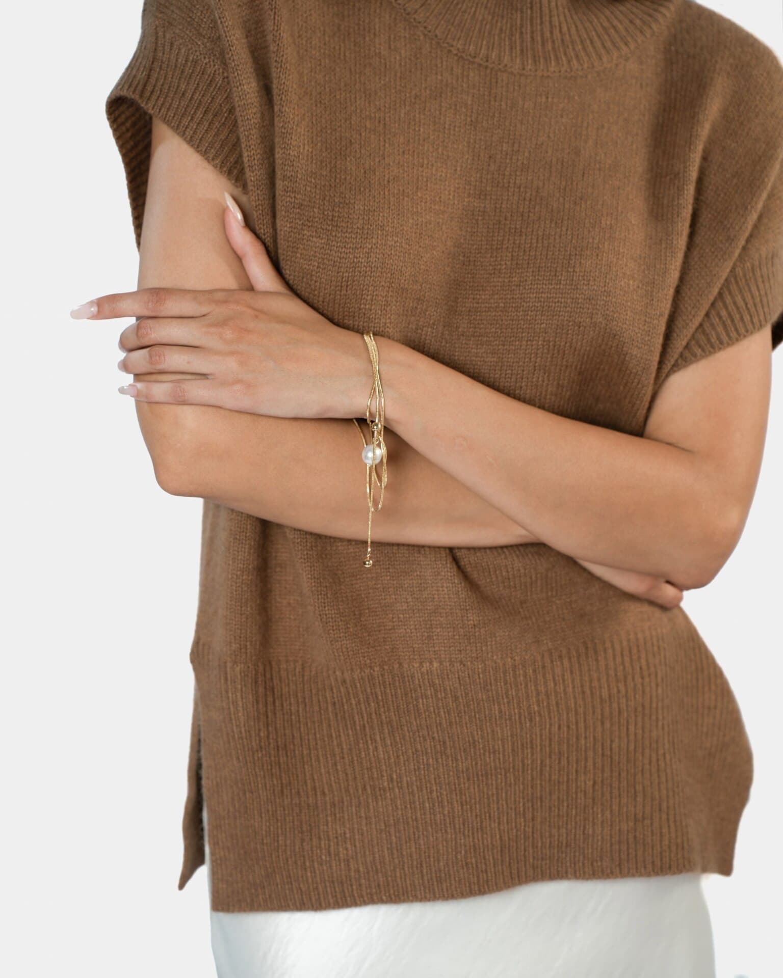 Роскошный коричневый джемпер