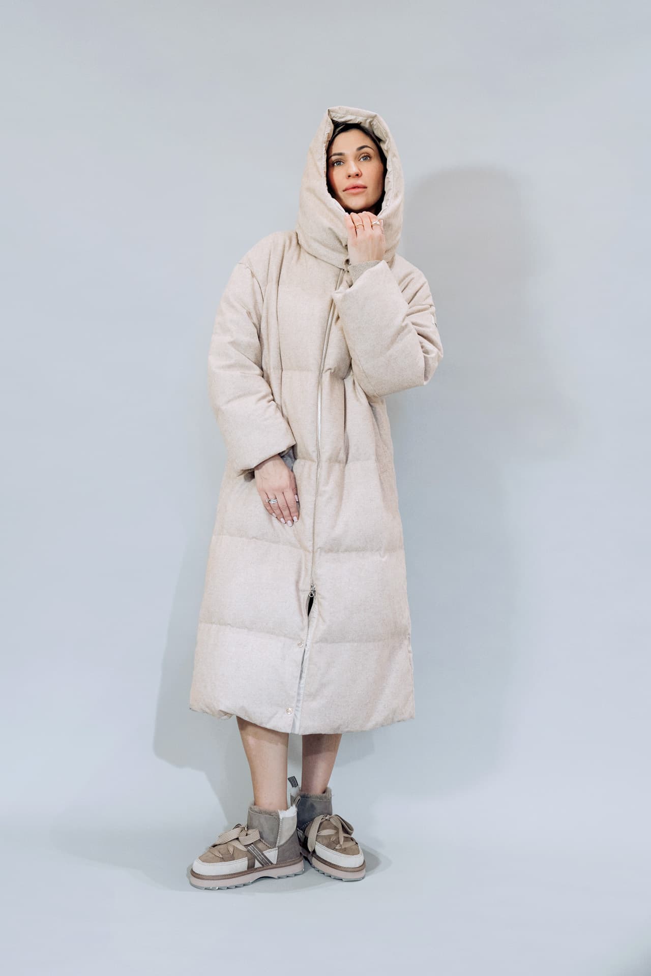 Пуховое пальто прямого кроя