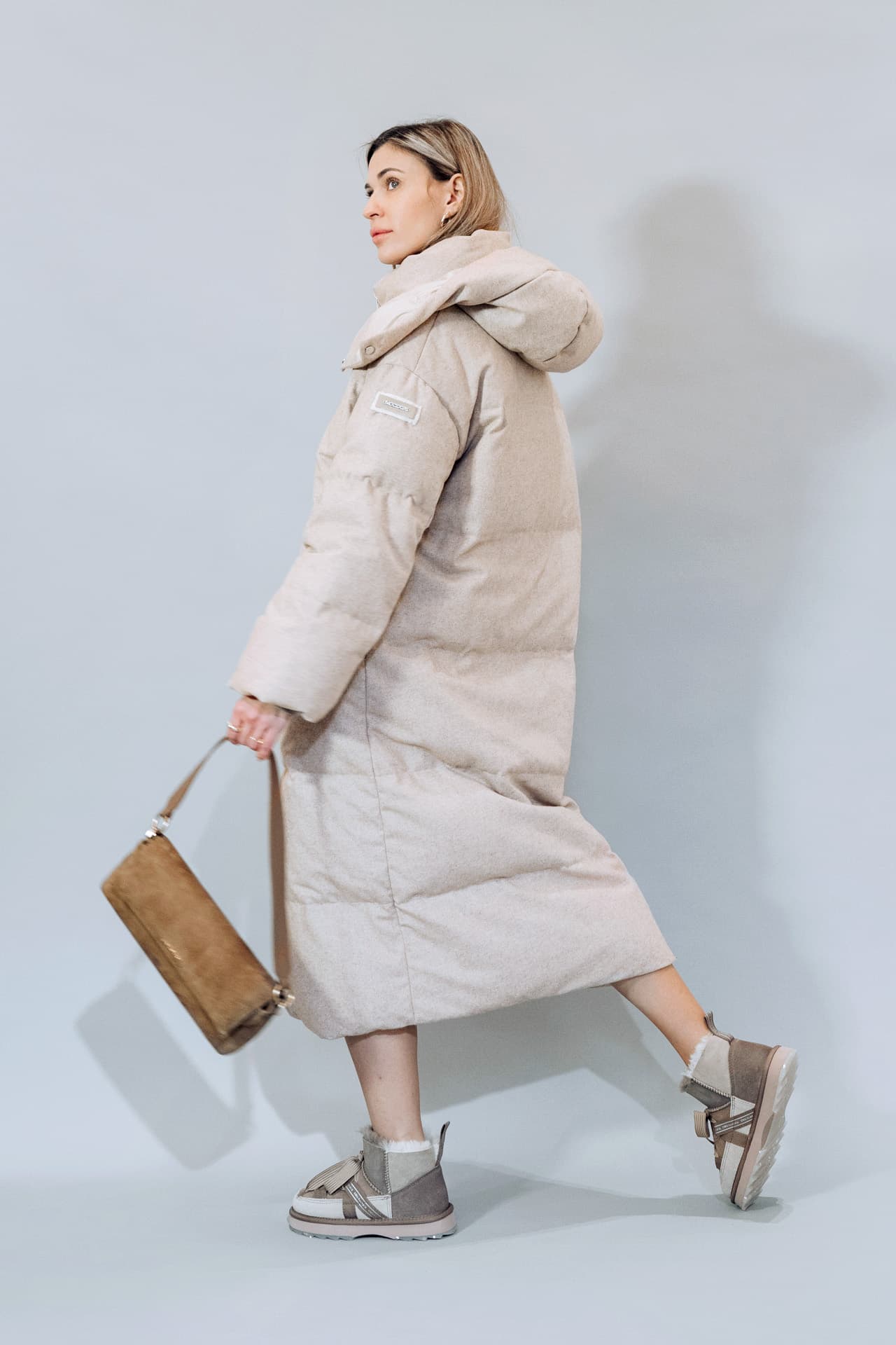 Пуховое пальто прямого кроя