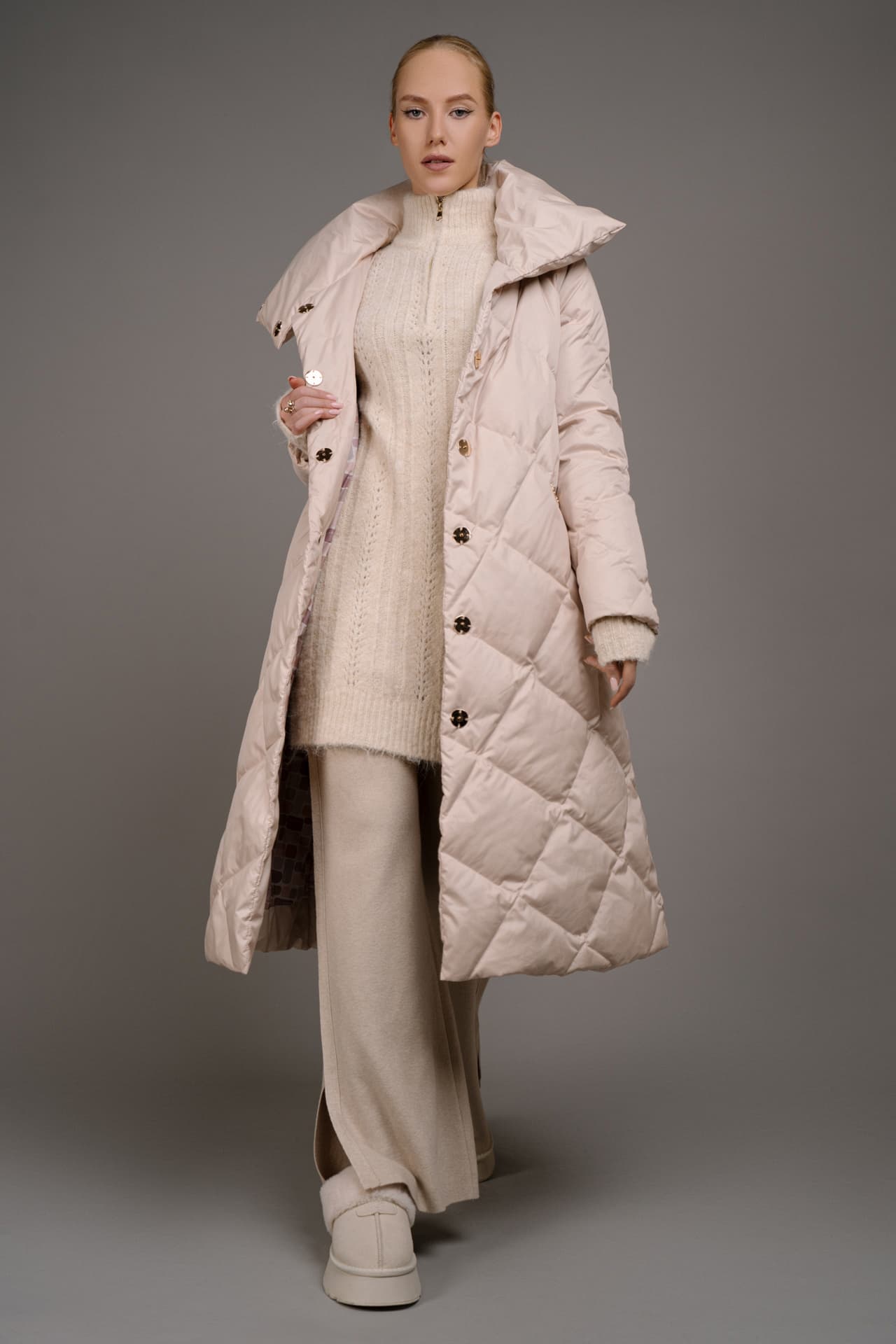 Пуховое пальто со стёжкой «ромбы»