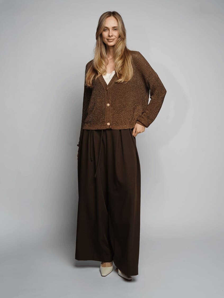 кардиган оттенка горького шоколада