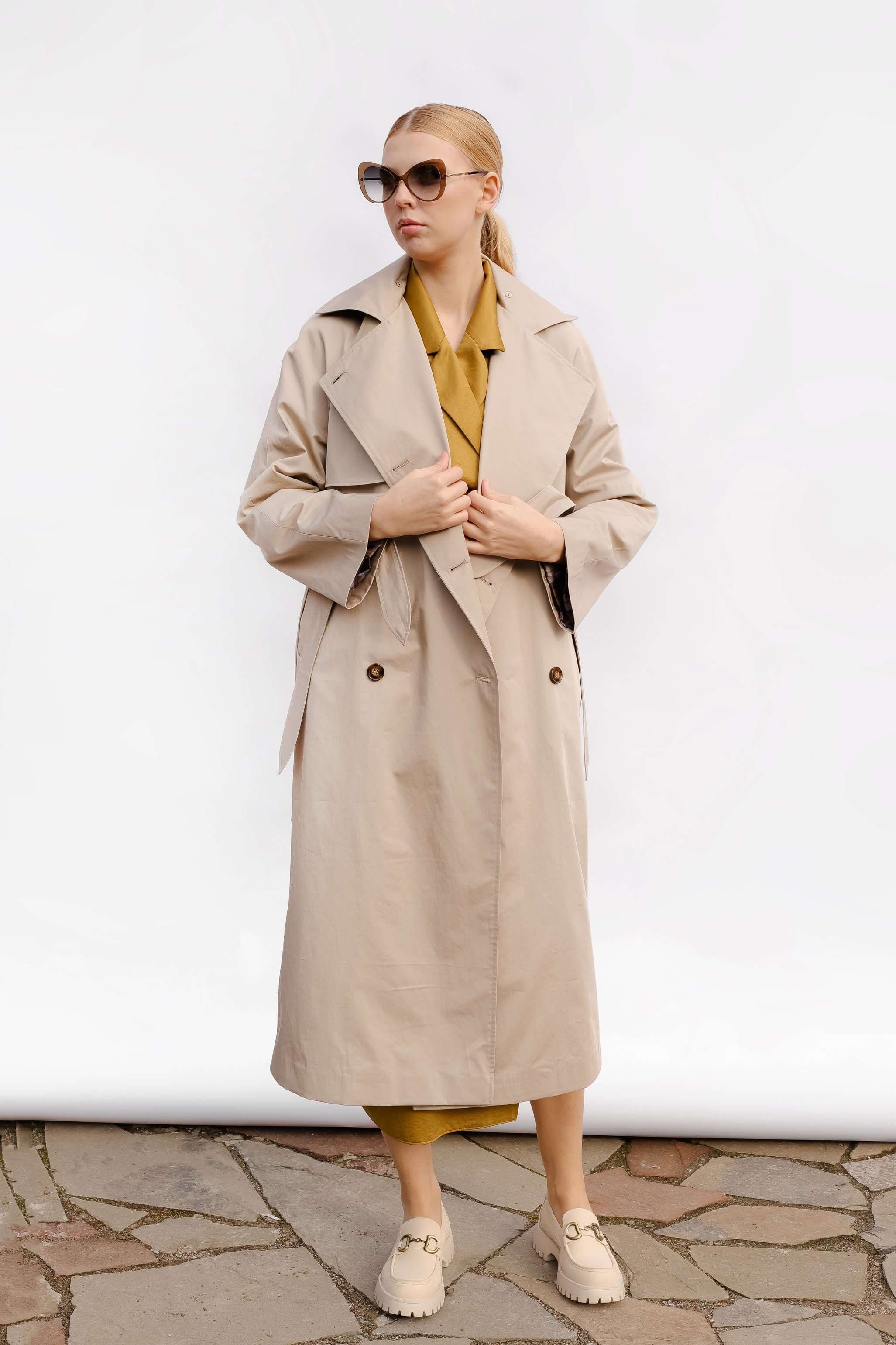 классический двубортный тренч