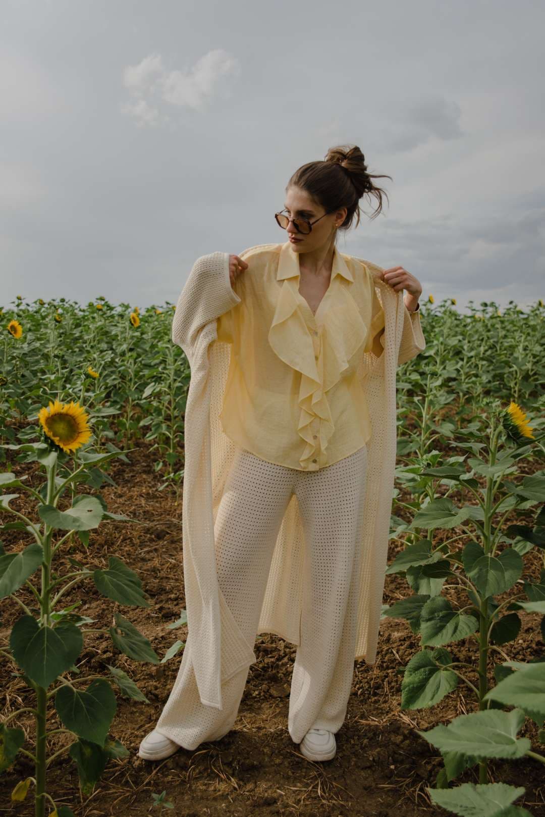 яркая блуза из хлопка и шелка