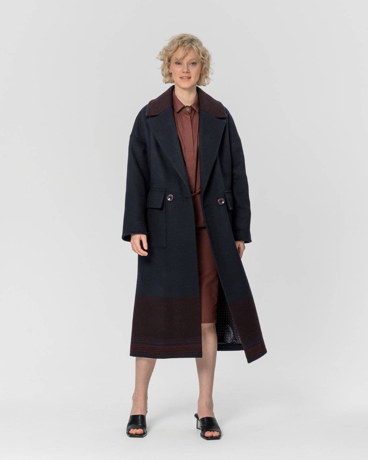 классическое пальто из натуральной шерсти