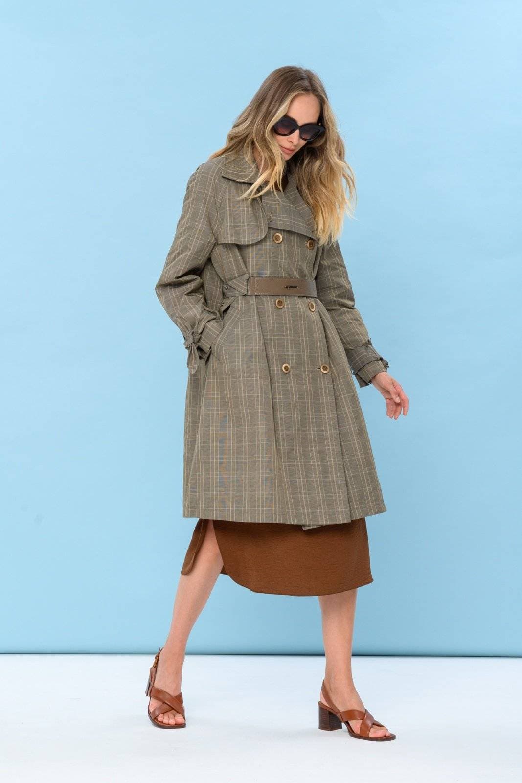 свободный плащ в клетку