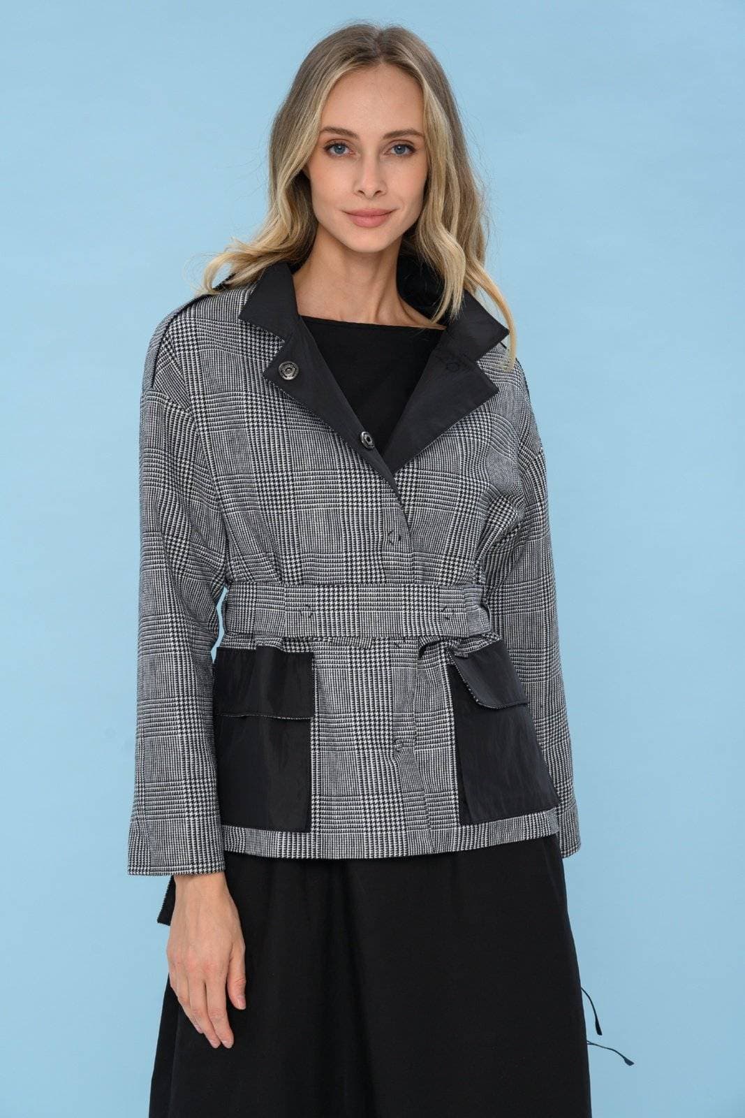 элегантный жакет в клетку