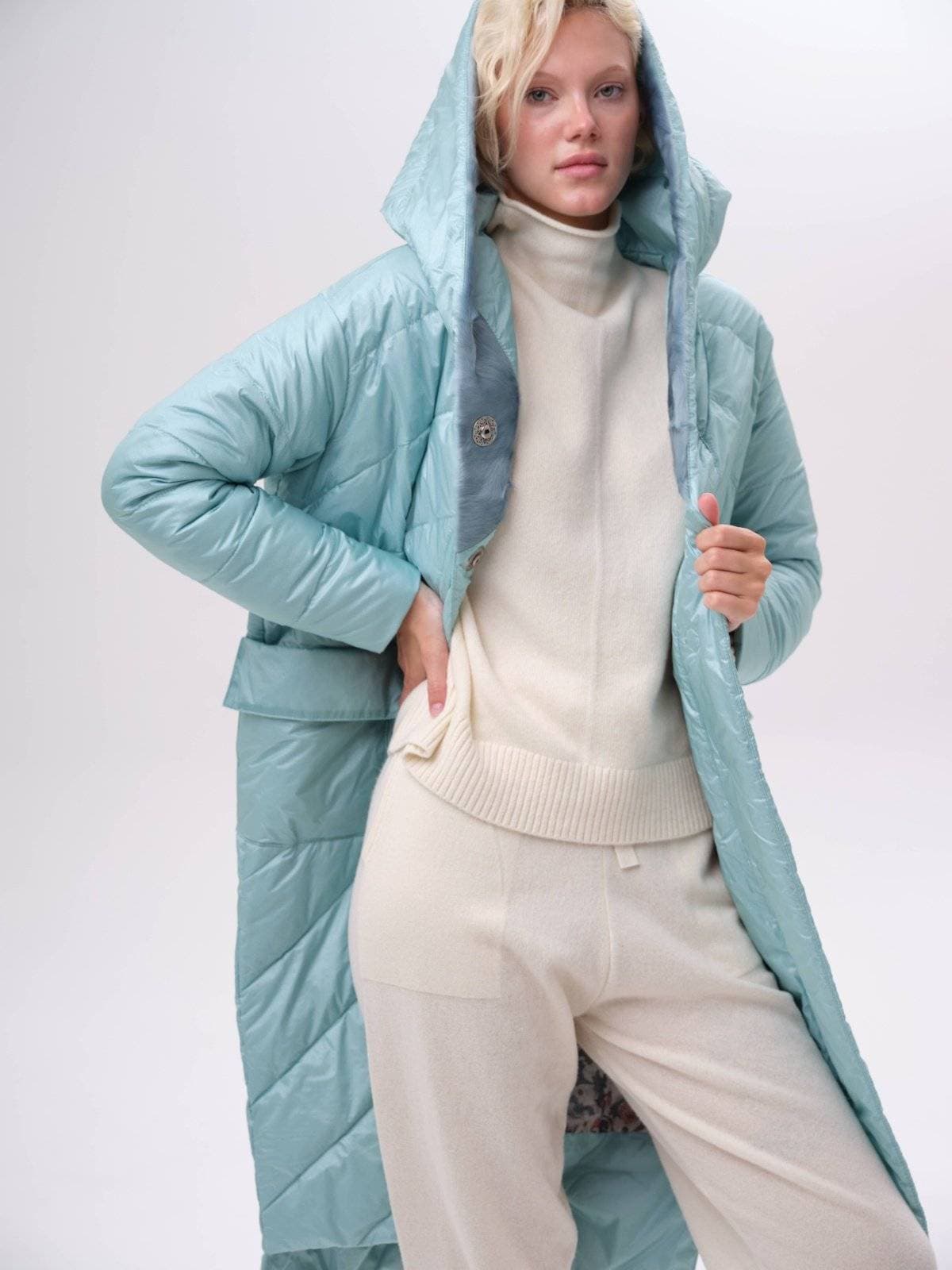 стеганое пальто с ассиметричным низом