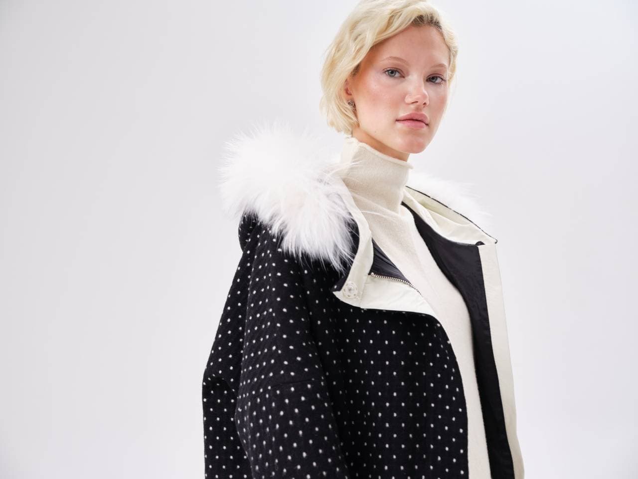 шерстяное пальто на молнии