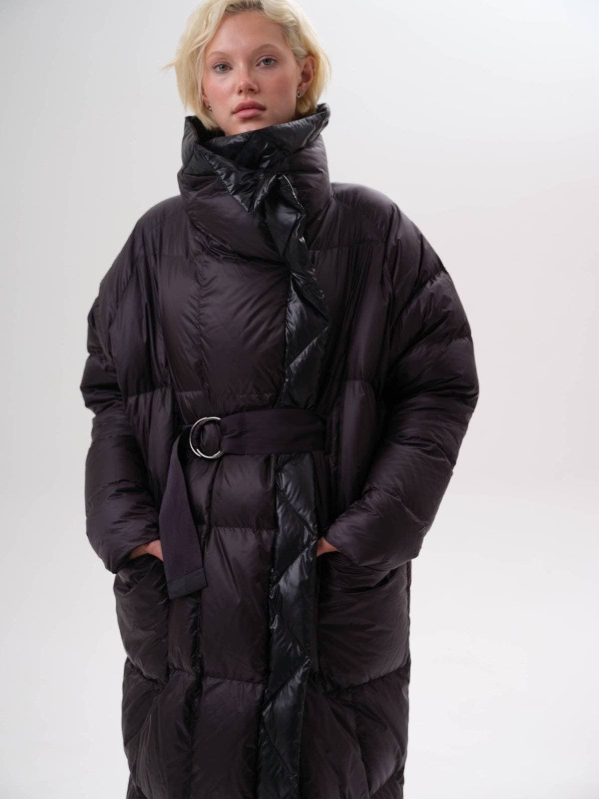 объемное пуховое пальто-одеяло