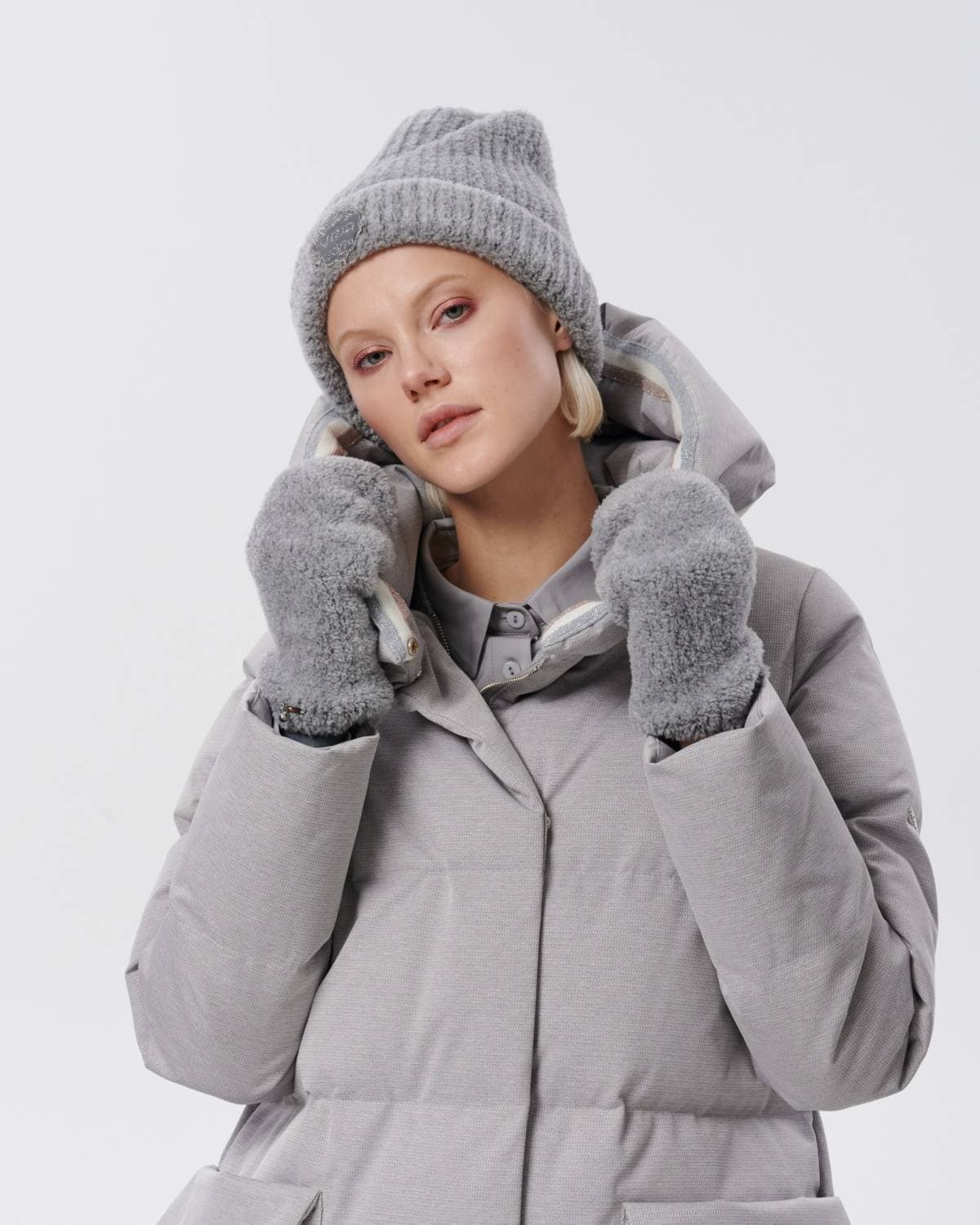 шапка из кашемира и шерсти