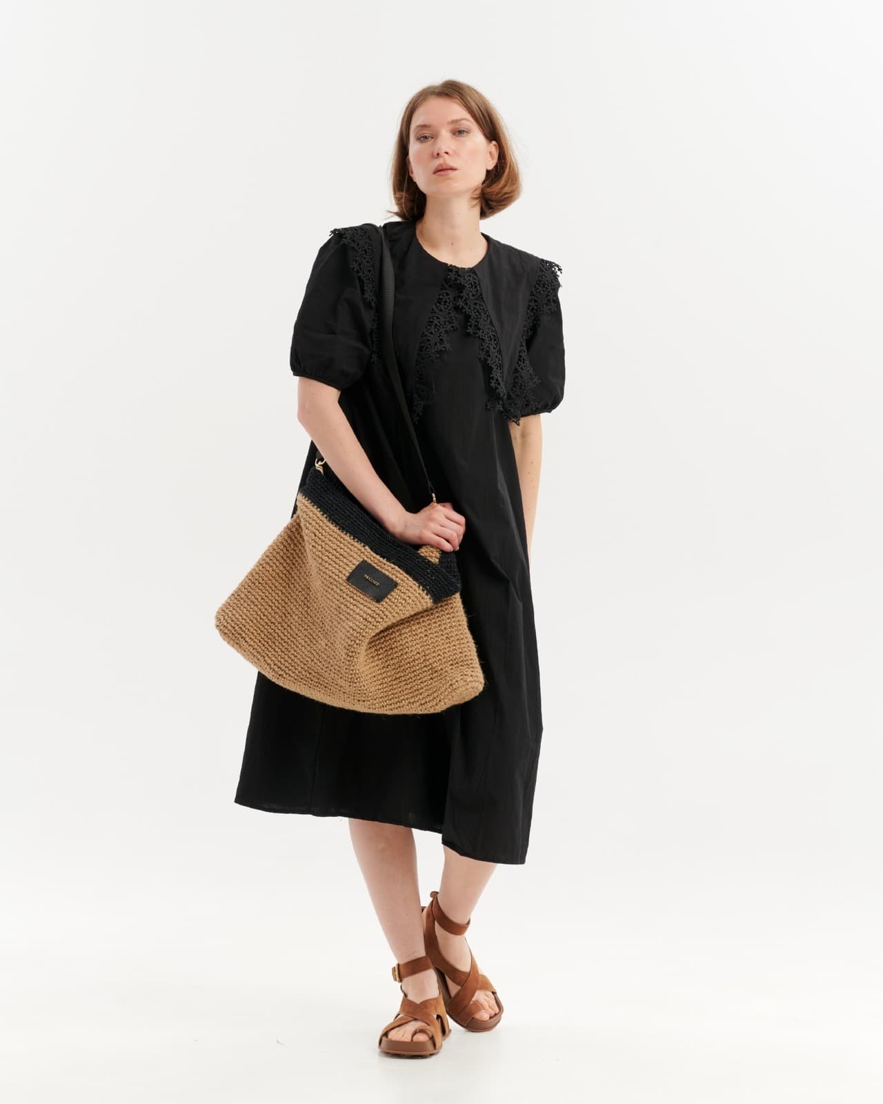 объемная сумка тоут из джута