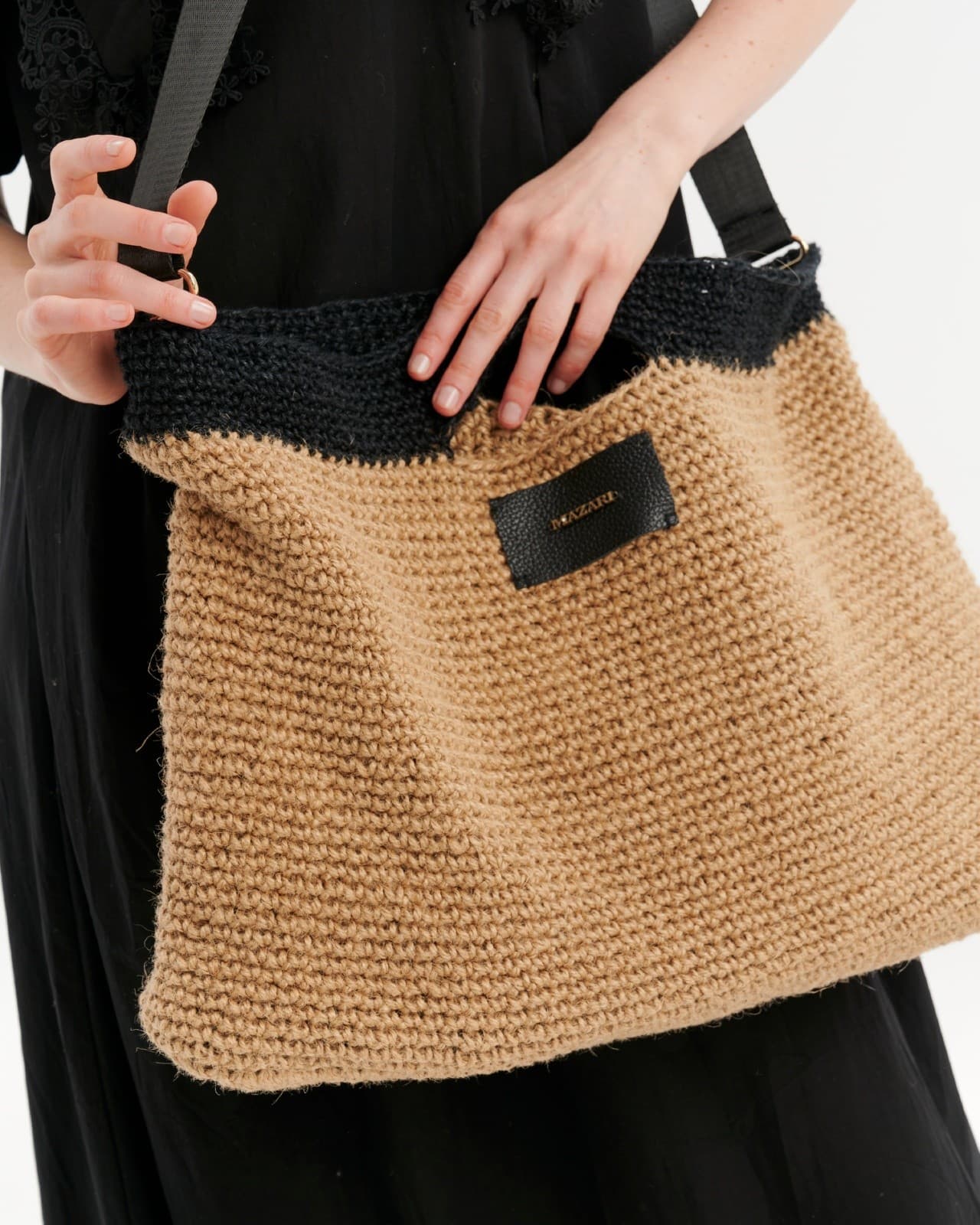 объемная сумка тоут из джута