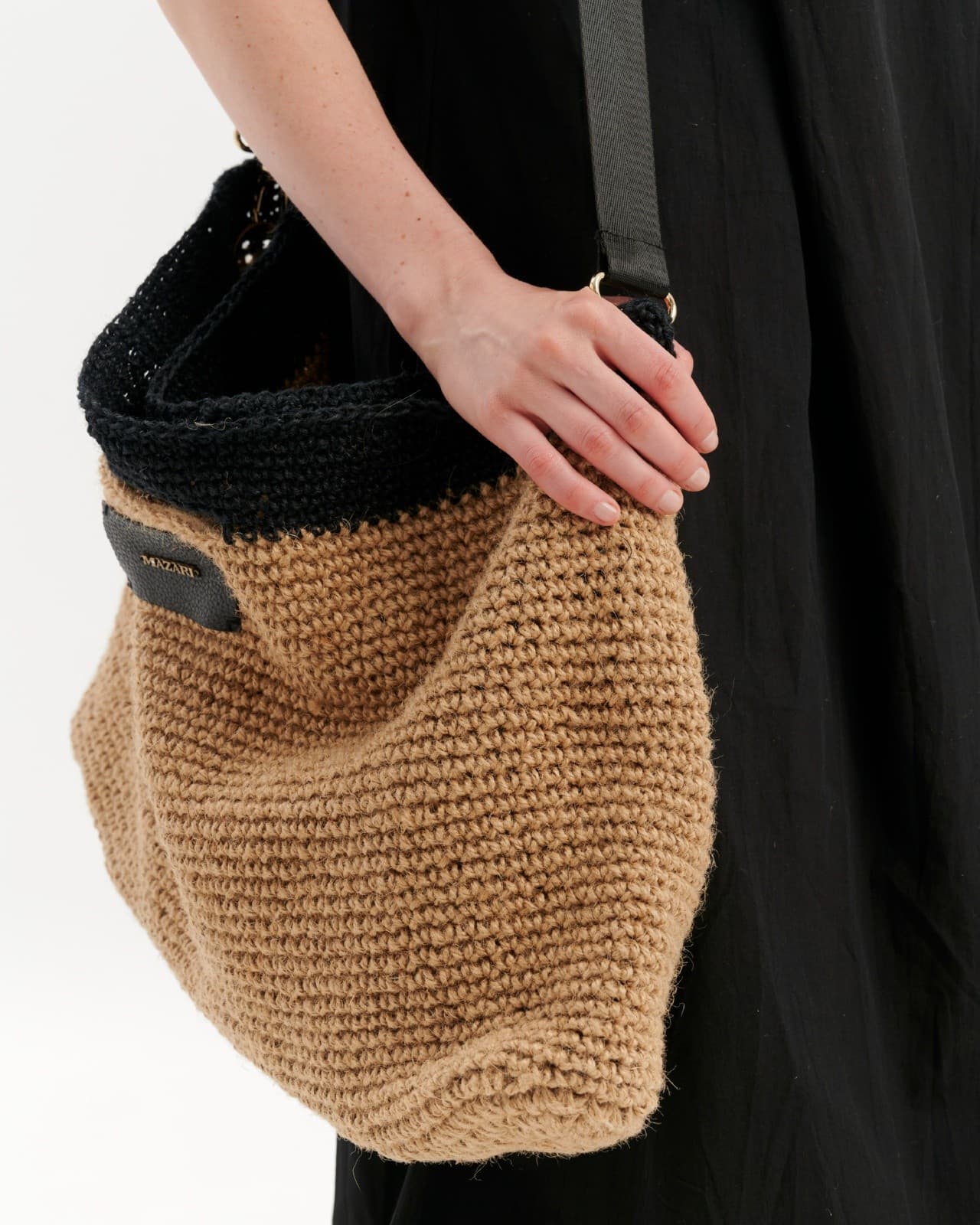 объемная сумка тоут из джута