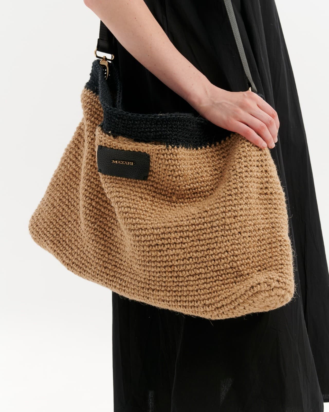 объемная сумка тоут из джута