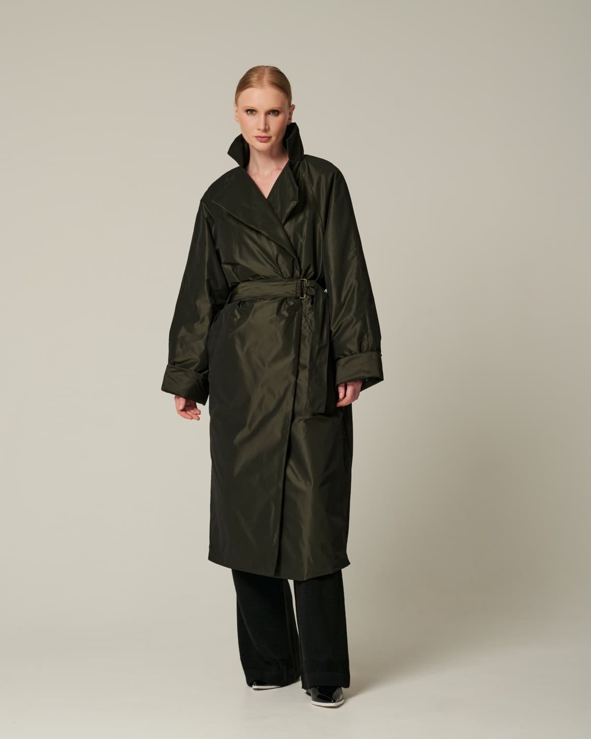 двубортный непромокаемый плащ оверсайз