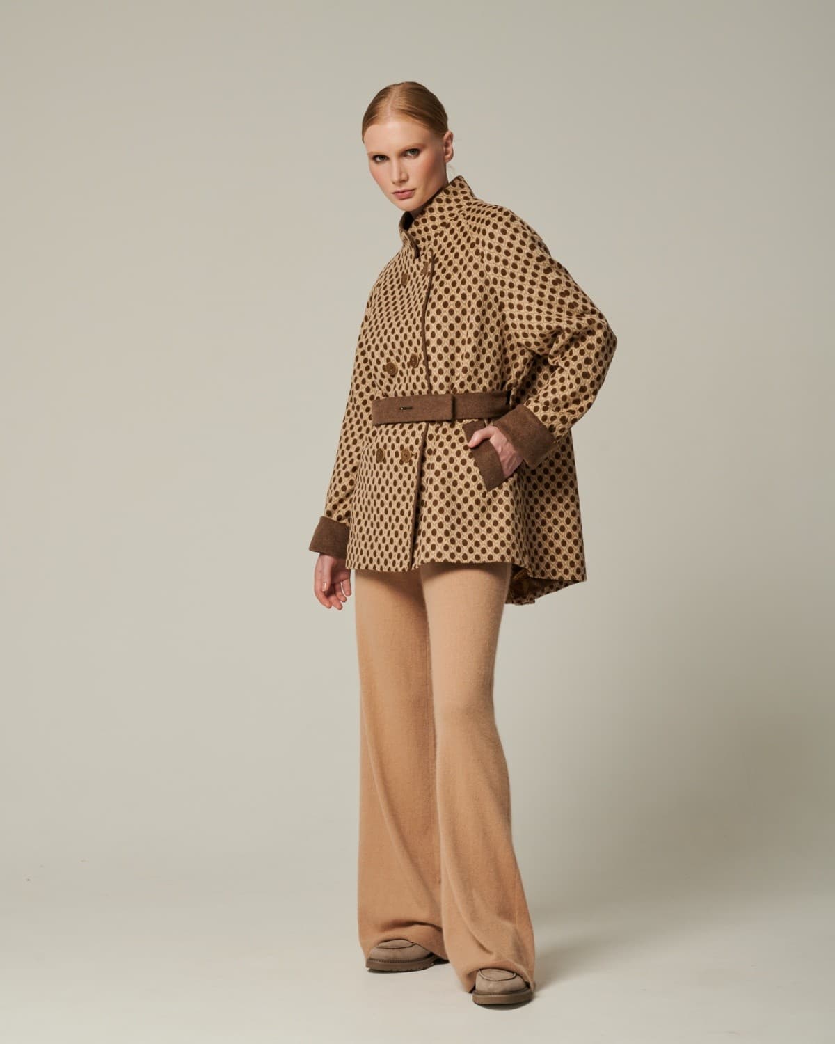 фирменное двубортное полупальто