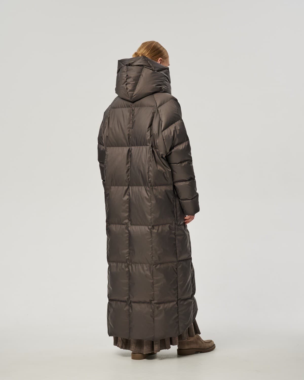 пуховик-одеяло с капюшоном