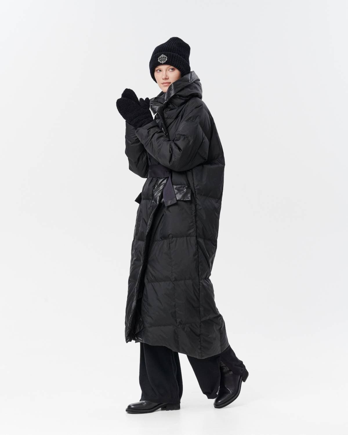 пуховик-одеяло с капюшоном