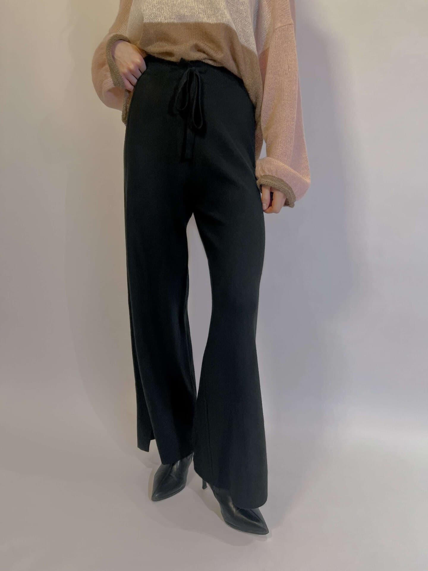 широкие базовые брюки