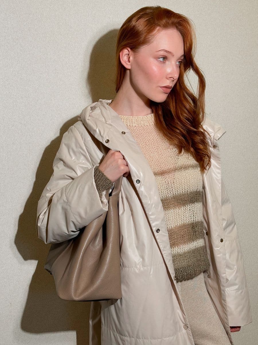 стеганое пальто макси с капюшоном