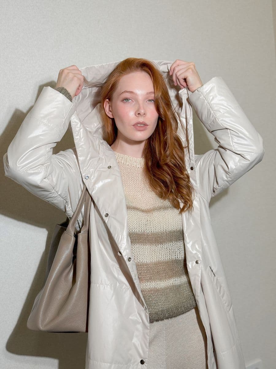 стеганое пальто макси с капюшоном