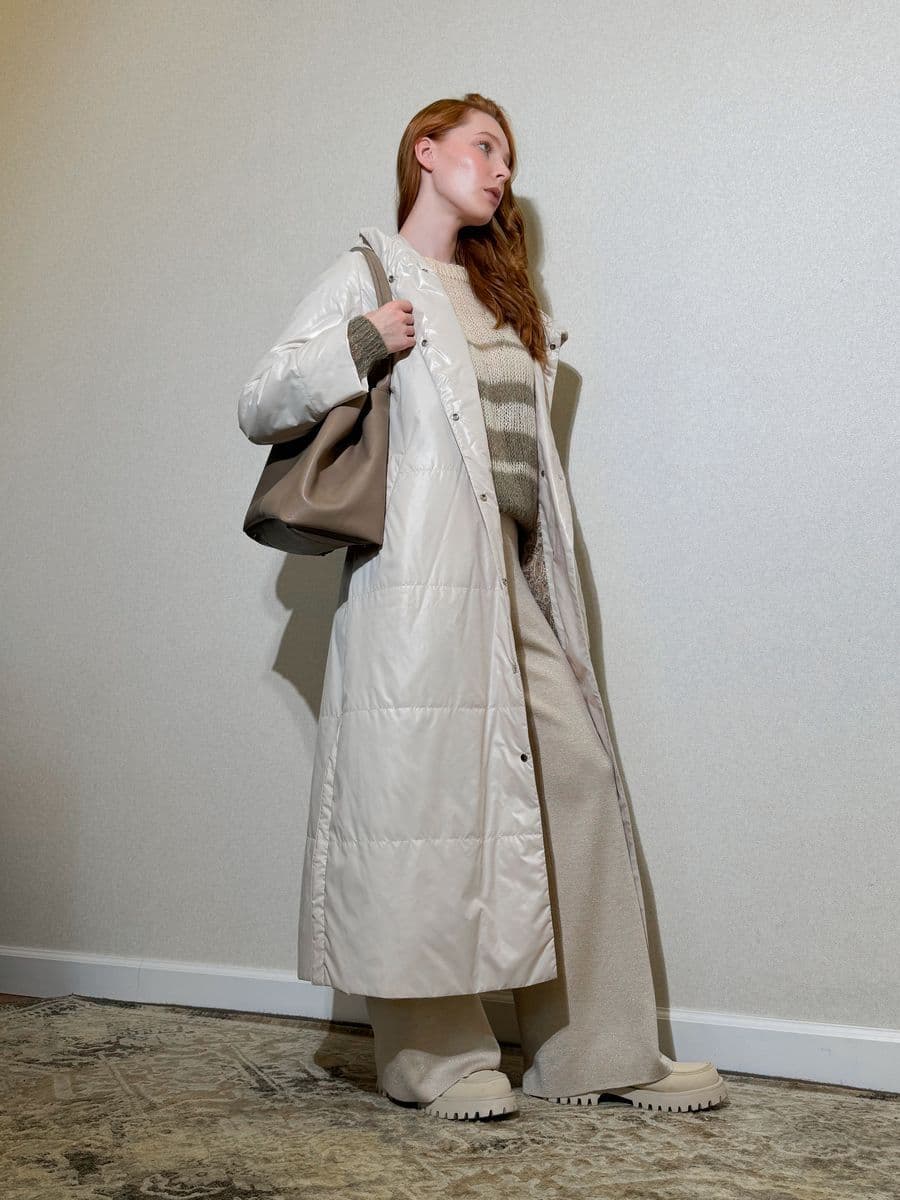 стеганое пальто макси с капюшоном