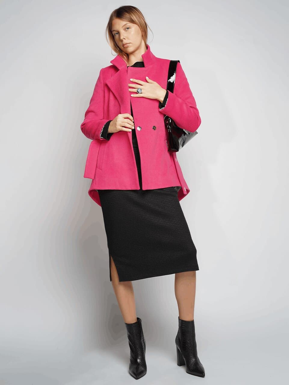 яркое полупальто из натуральной шерсти