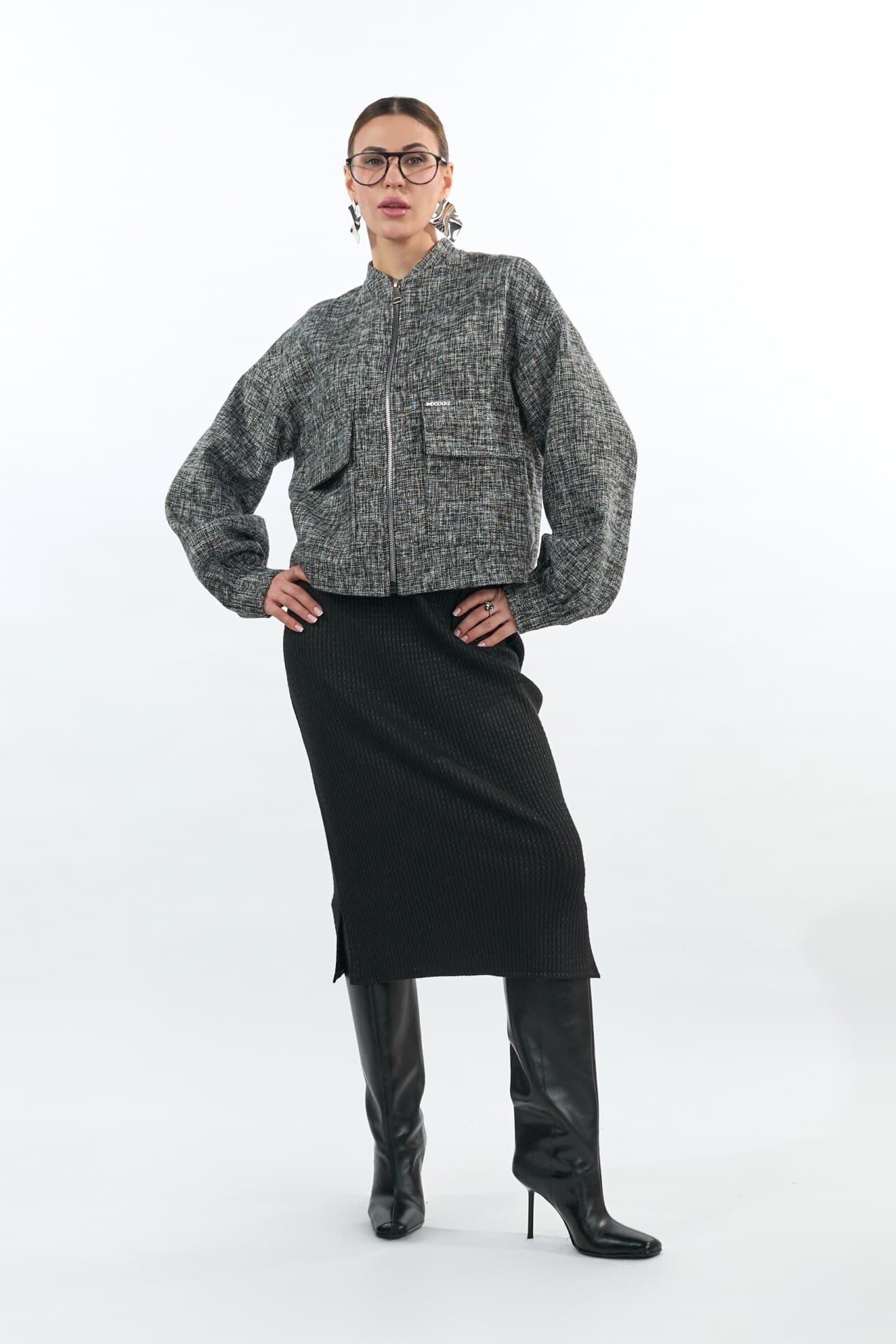 Жакет-бомбер на молнии