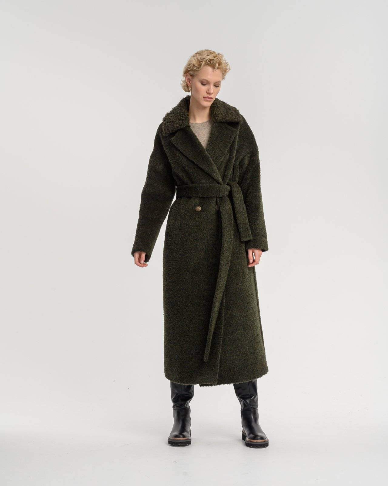 двубортное пальто из натуральной шерсти